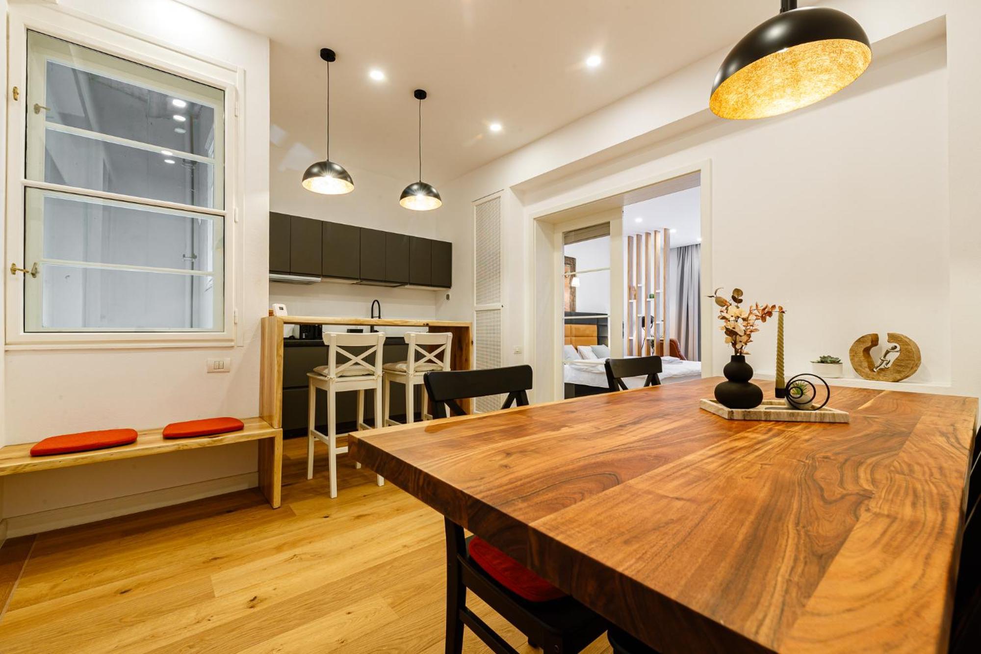 The Chic One, Unirii Square View Apartment Timisoara Ngoại thất bức ảnh
